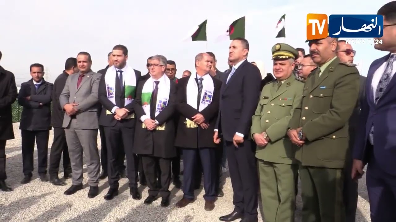 غليزان / وضع حجر الأساس لإنجاز 1500 سكن عدل 03