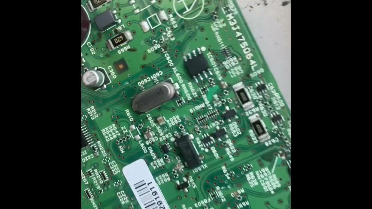 Como quitar locked Chevy equinox radios - YouTube