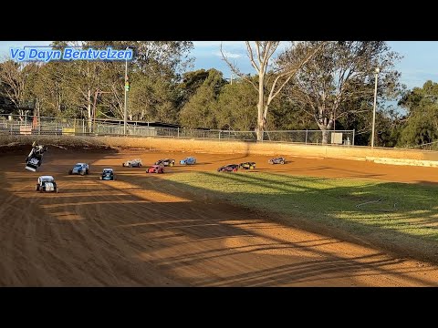 1/4 Scale Speedway NSW Titles DIRT MOD FEATURE V9 Dayn Bentvelzen