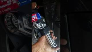 03 Mitsubishi Lancer lower control arm bolt just spins pt.2