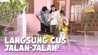 Eneng Bikin Tante & Omnya Senang Bisa Naik Motor Lagi! | SI ENENG & KAOS KAKI AJAIB | EPS.11 (5/5)