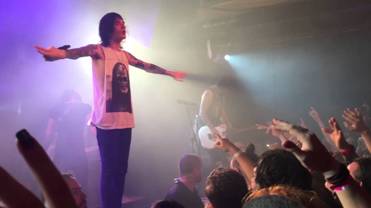 Not The American Average - Asking Alexandria - Brisbane - 09/04/16