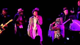 Edward Sharpe & The Magnetic Zeros - Janglin @ Wanderlust in Malibu on 4/13/2011