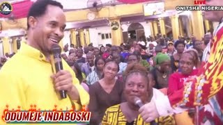 Aba Woman leert Odumeje Aba zakelijke vaardigheden