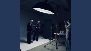 Белым Дымом