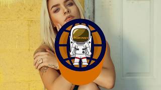 Croosh - Alive Ft. Matt Burton(AstronautSounds)