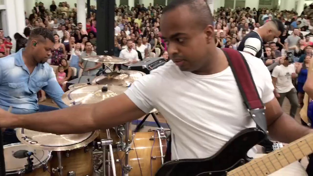 Denis Cruz Todavia me alegrarei (drum cover)