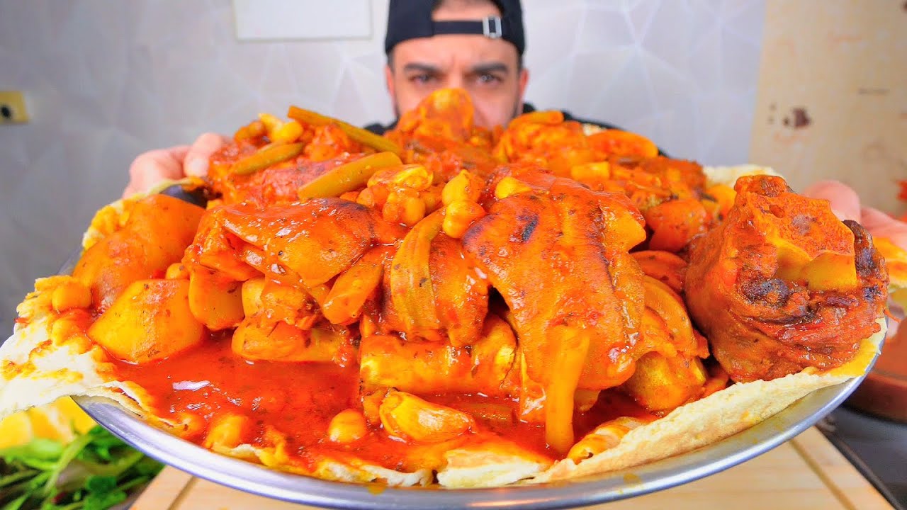 كراعين عجل وذيل ثور مدمسة على طريقة التشريب العراقي الاحمر Veal Feet & Oxtail Stew Mukbang