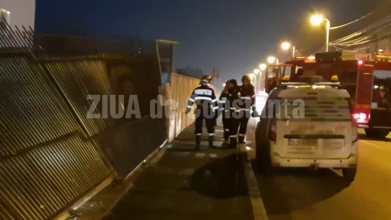Conductă de gaze spartă pe strada Theodor Burada din Constanța, în urma unui accident rutier. #videoshowapp made with @videoshowapp whatsapp