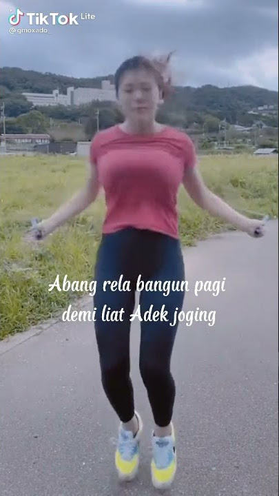 Tiktok viral Dua Gunung besar bergoyang-goyang