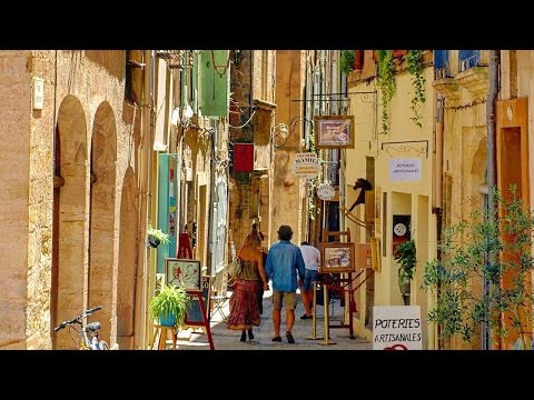 Pézenas Holiday Guide  |  South France Holiday Villas