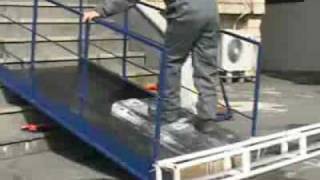 すべらない安全靴　NON SLIP Safety shoes  ICE.avi