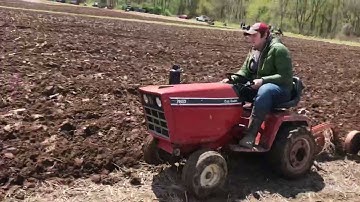 Cub cadet 782D plowing @mikescubcadetworld