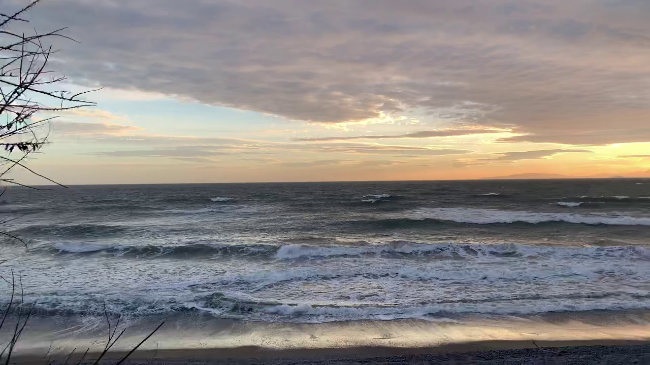 Il Mare è Mosso Come Similitudine