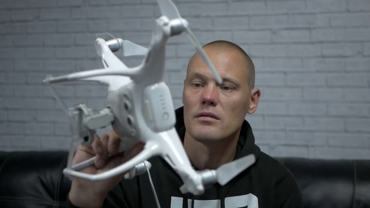 DJI - Phantom 4 stress crack