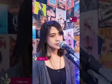 Host BIGO Live -VANIA- Singing Video