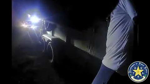 DPS Troopers Find Illegal Immigrants in Horse Trailer (10.12.2022)