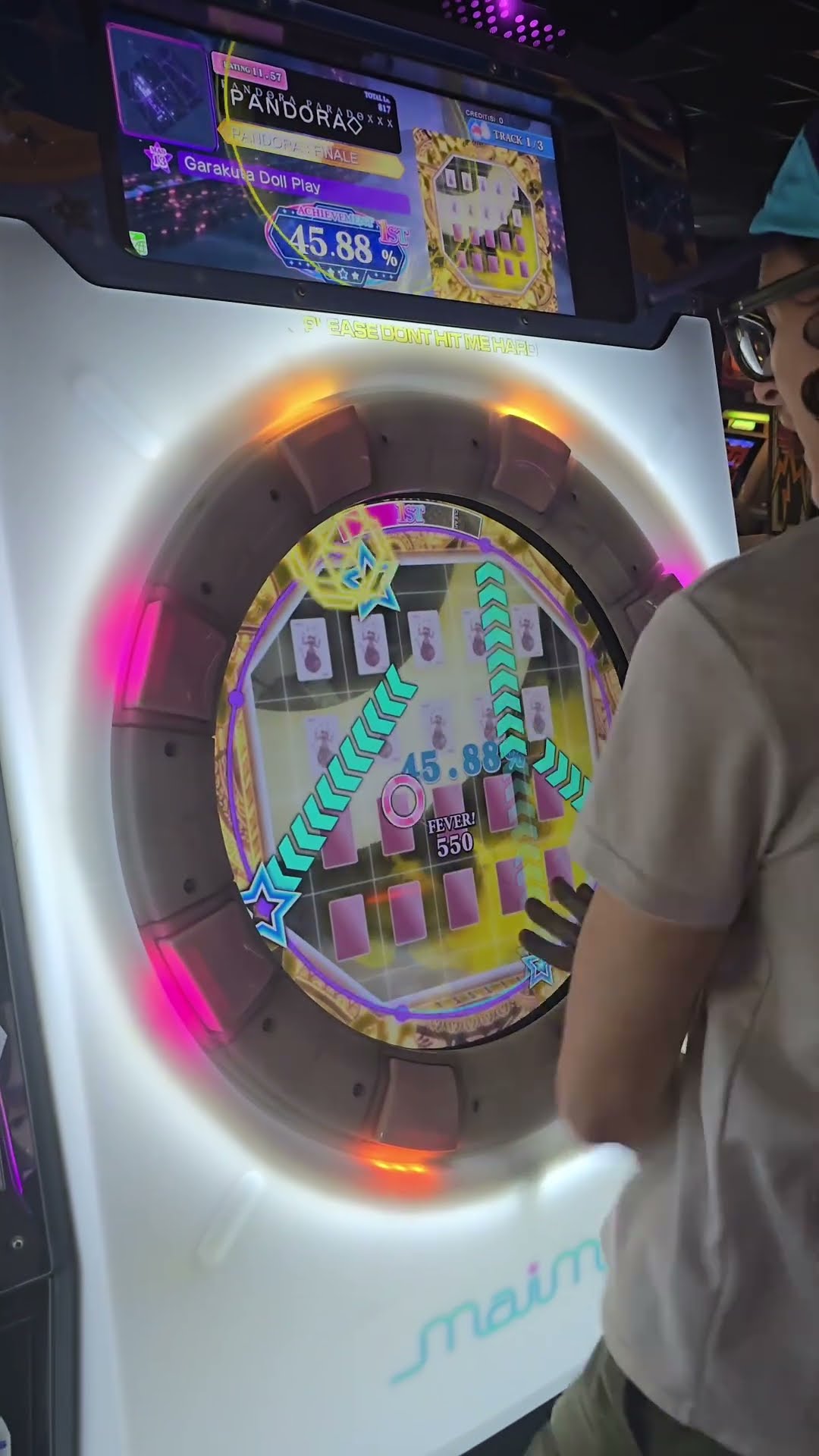 1st Time playing Sega Maimai DX. This is my Opponent. #maimaidx