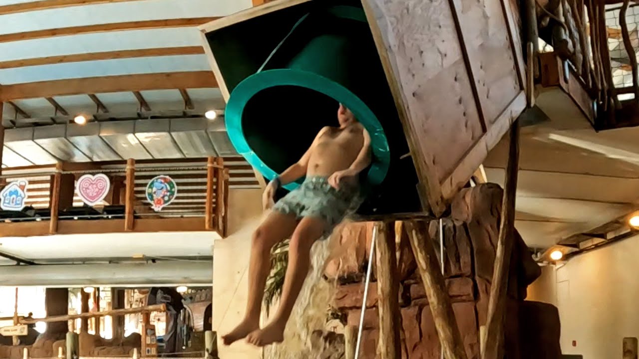 La Cascade - INSANE Drop Slide at Aquaparc Le Bouveret