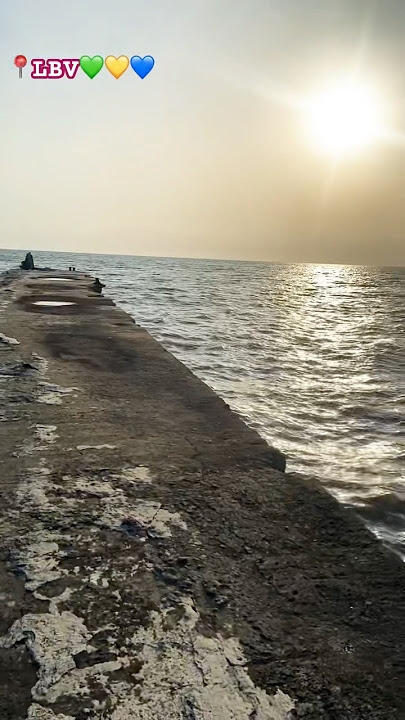Ponton de Libreville en face de l’immeuble Air France #Gabon 🇬🇦 #trending ❤️#slaveryhistory