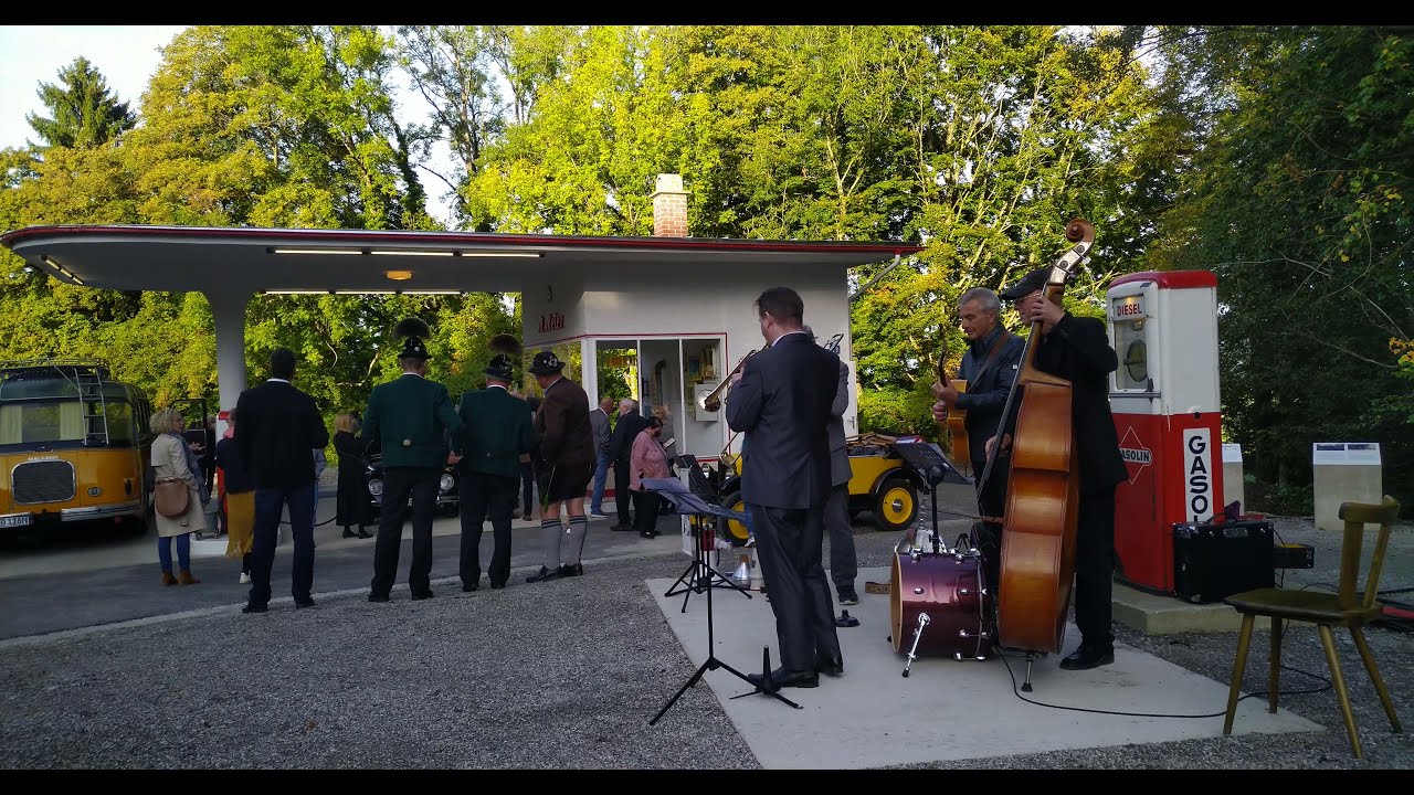 Einweihung der Gasolin-Tankstelle im Freilichtmuseum Glentleiten 2021.