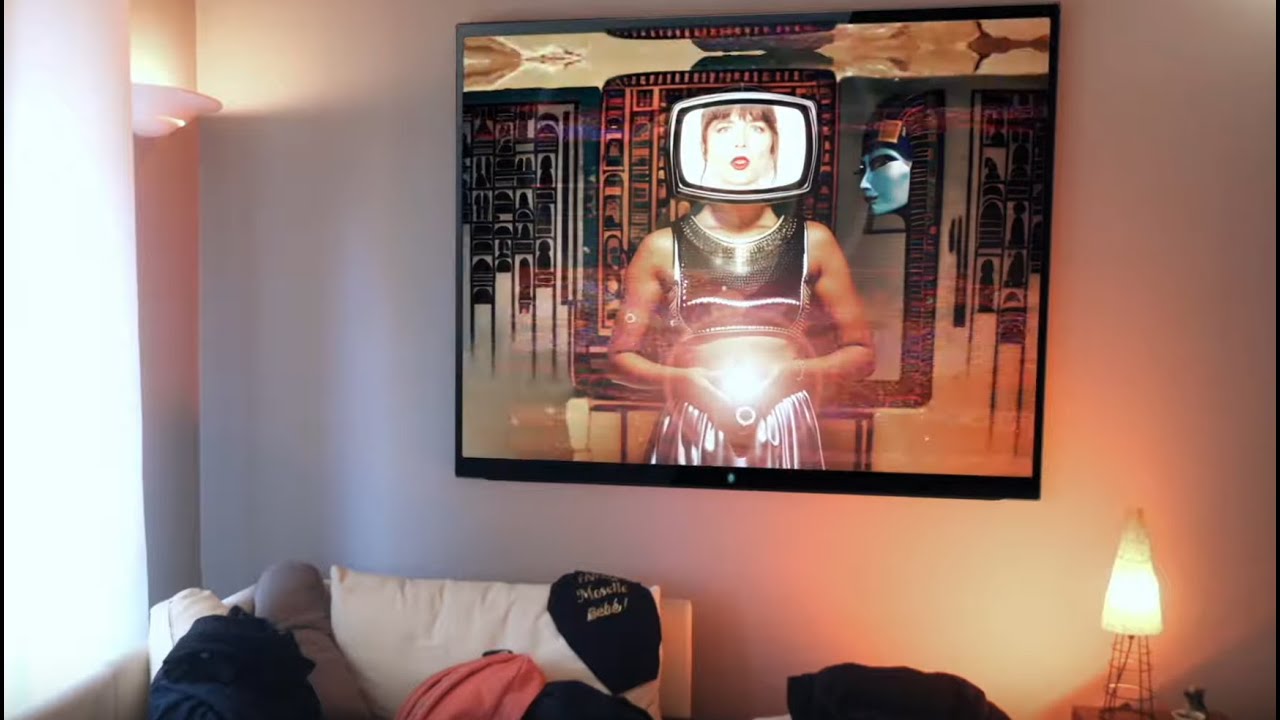 Aurore Mira Cétii ꙳☆ - OMG! - CLIP OFFICIEL