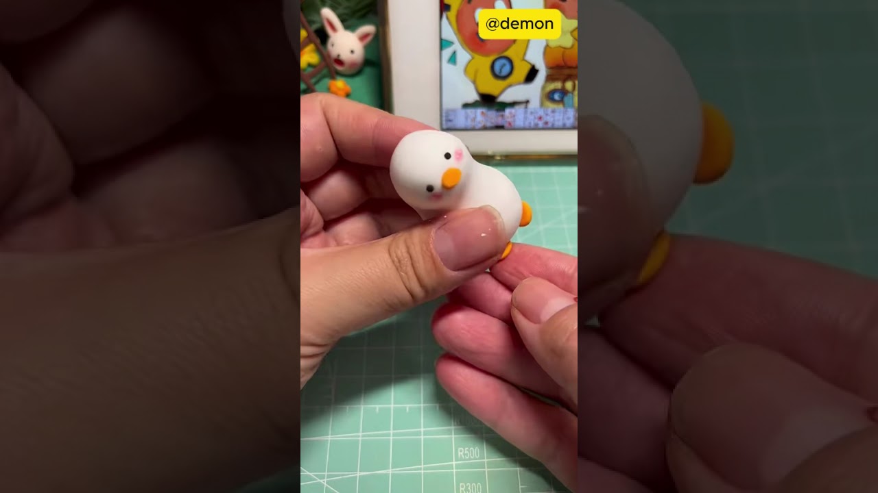 The duck and the little bread/ demon 