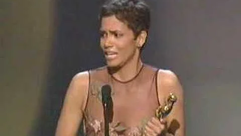 Halle Berry Wins Best Actress: 74th Oscars (2002) - DayDayNews