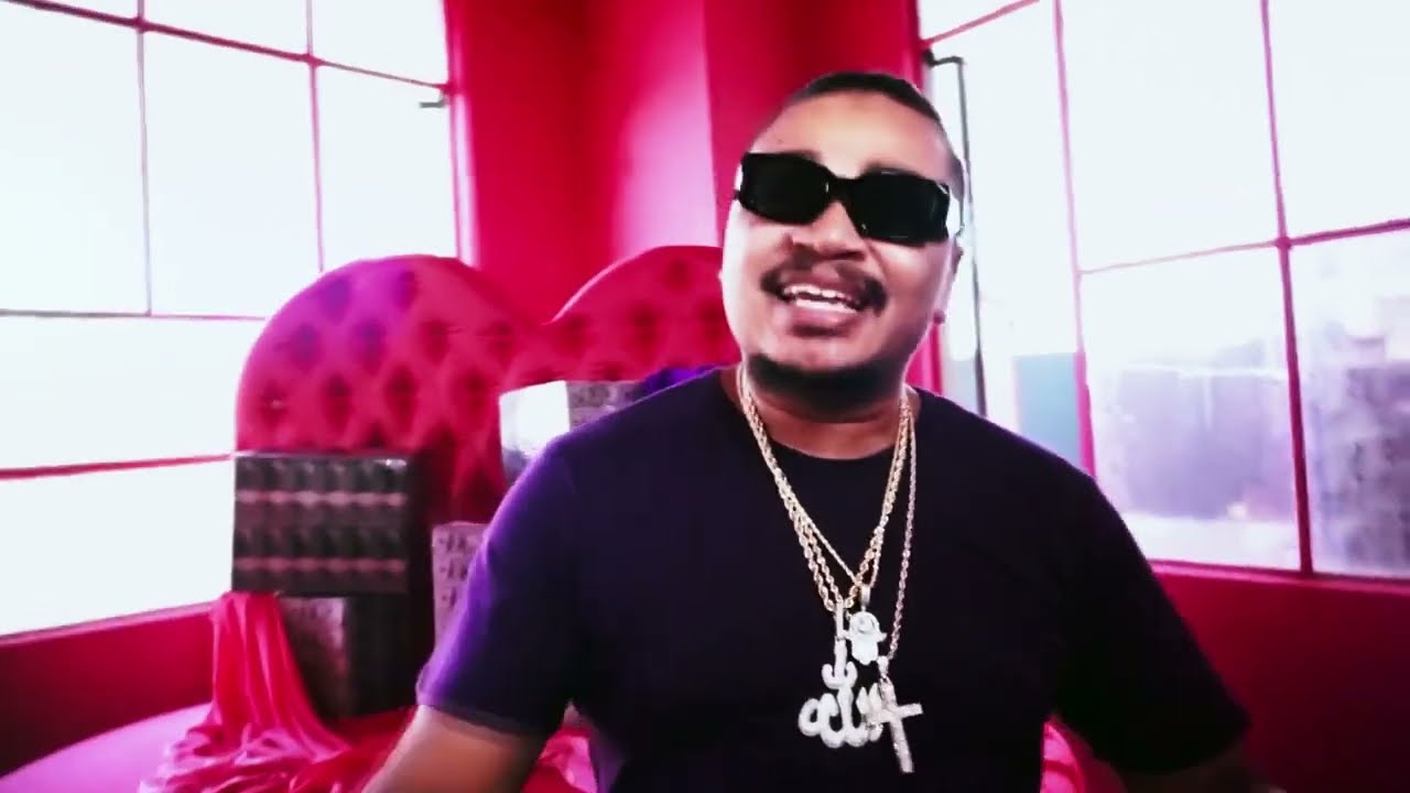 TRUST NO THOTTY -XRick SaenzX Official Video