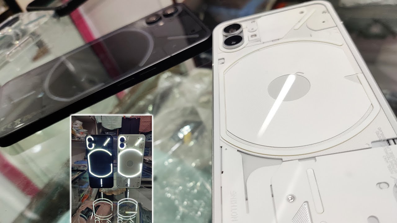 Nothing Phone (1) White and Black Look Comparison Reverse Wireless