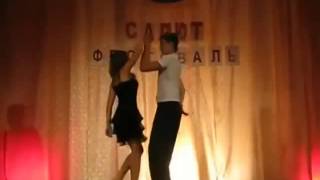 fail, dancer pulls skirt up by mistake 480p