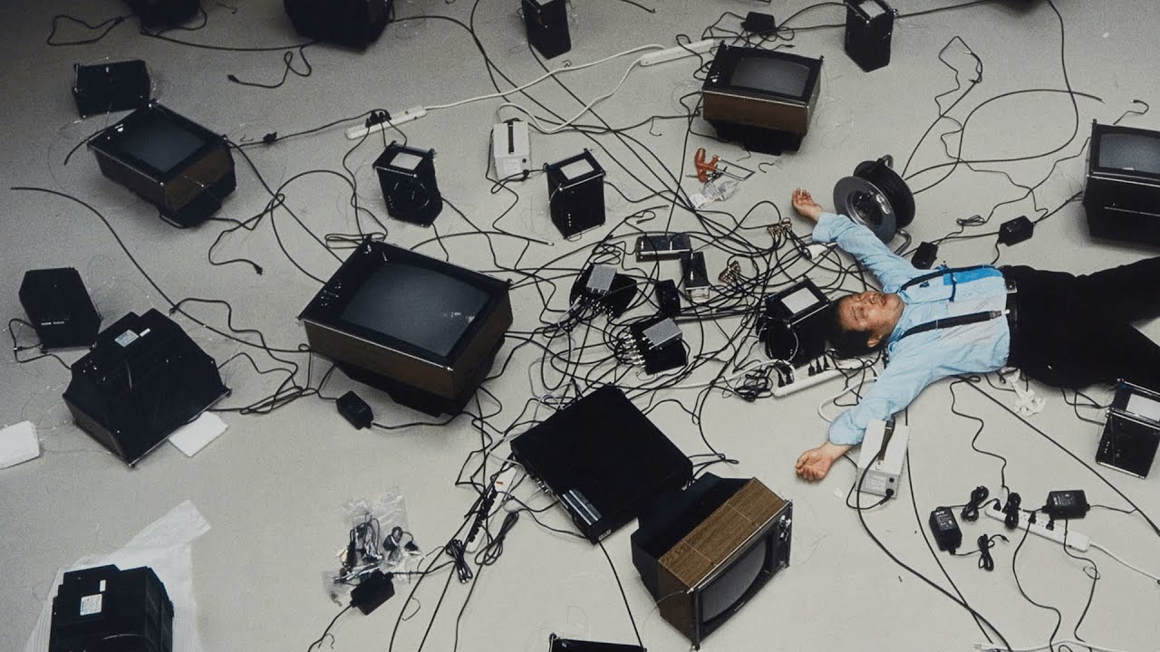 Nam Jun Paik - O Artista que Antecipou o Futuro | Trailer - YouTube