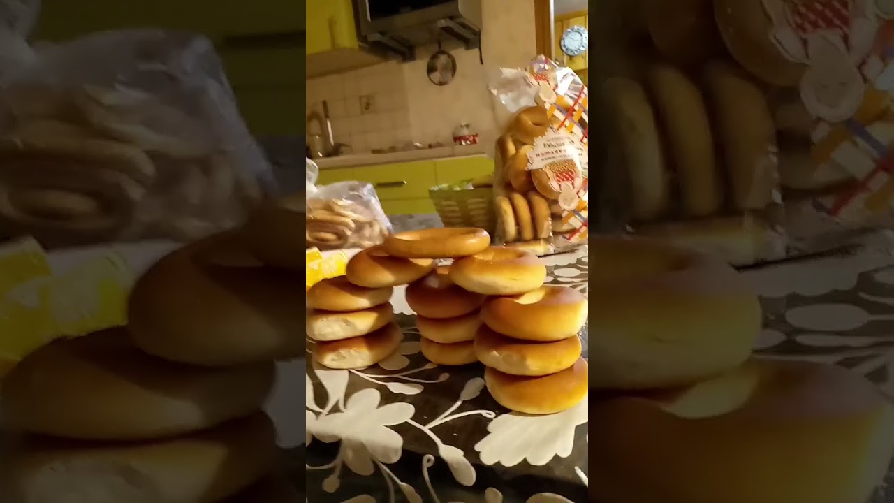 У Мелла много денег а у меня баранок и сушок