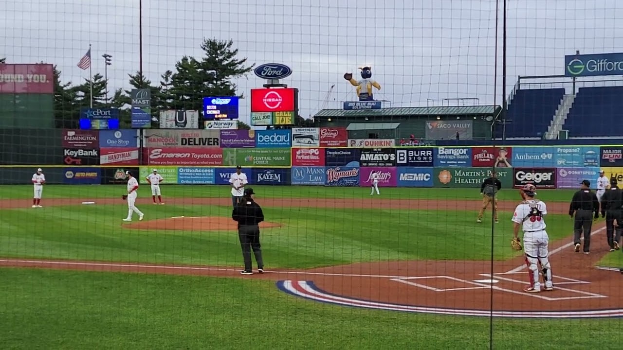 2006 Sea Dogs playoff hero Devern Hansack throws out the first pitch at Hadlock Field on Tuesday