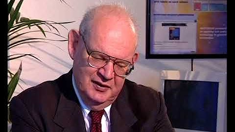 Benoît Mandelbrot - Turbulence: Kolmogorov, Nabukov, Heisenberg, Weizsäcker and Onsager (26/144)