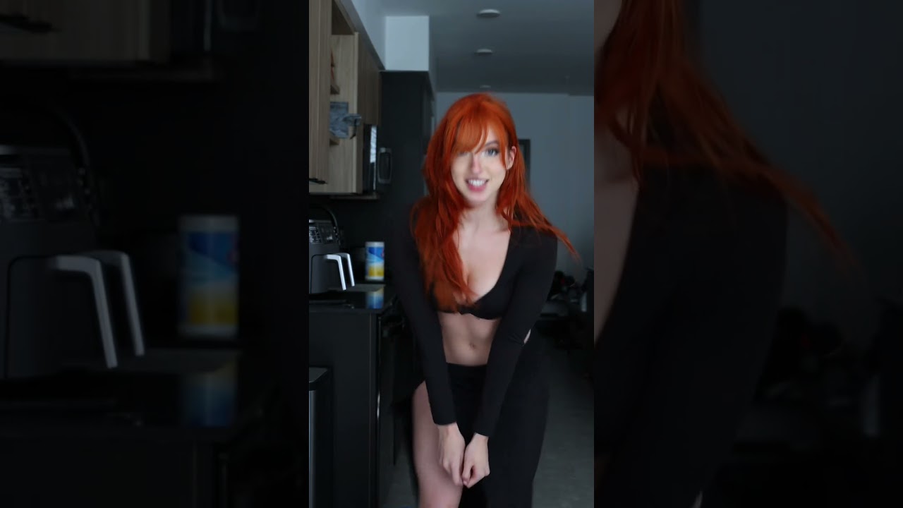 Trying Out A TikTok Dance 🖤🕺
