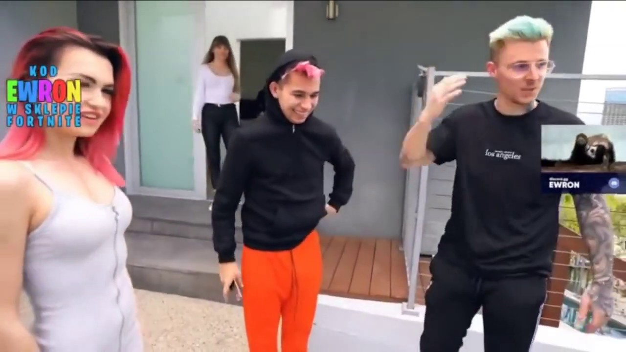 EWRON OGLĄDA NOWY FILM FRIZA + REAKCJA NA ROZWALONE AUTO!