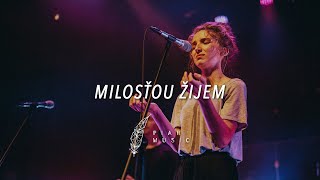 Miniatura del video "Milosťou žijem (live) - JEDEN - PiarMusic"