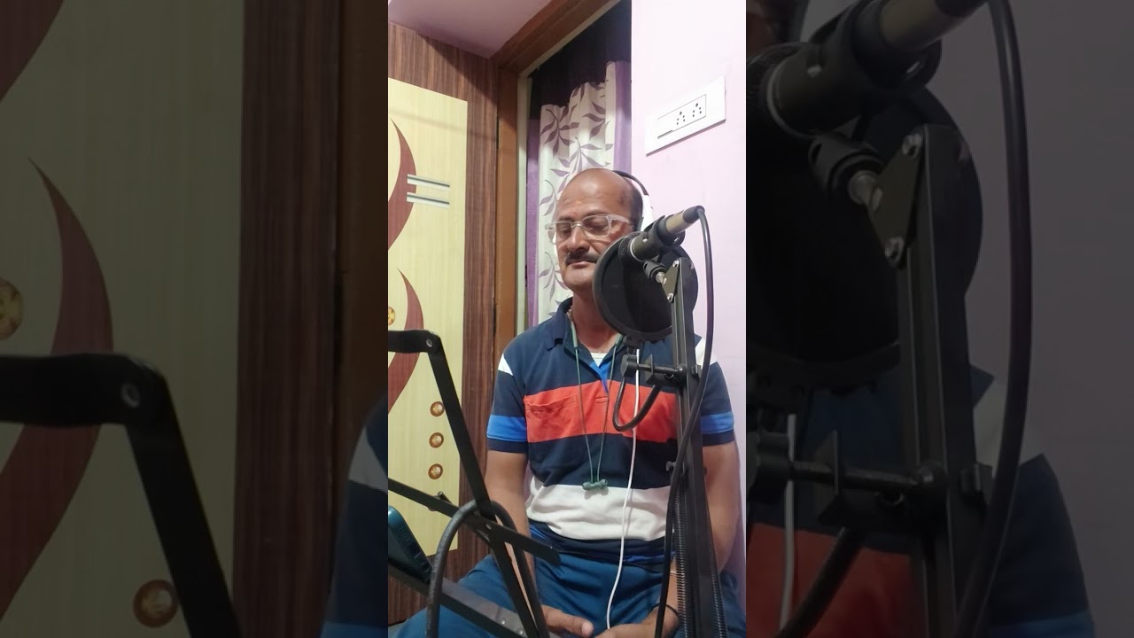 Ek din bik jayaga mathi ke mol