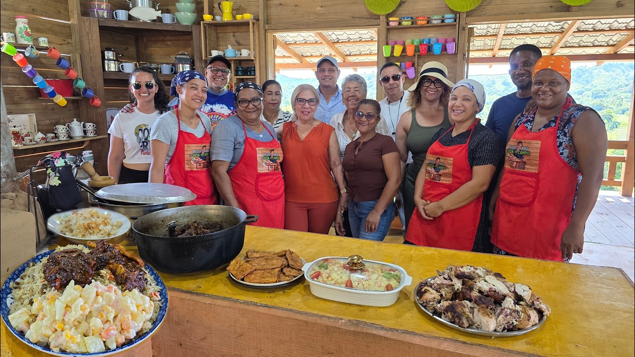 LA CUÑA LLEGA A LA NUEVA COCINA. Nuestro FAMOSO POLLO A LA LEÑA | Comida Típica. Vida del Campo