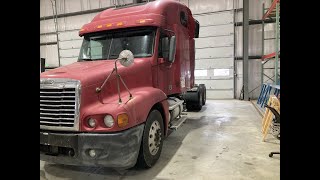 2006 Freightliner C120 CENTURY  Parts Unit 06WH572