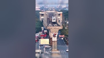 This Is How a Metro Train Changes Direction! 😲 #TrainFacts