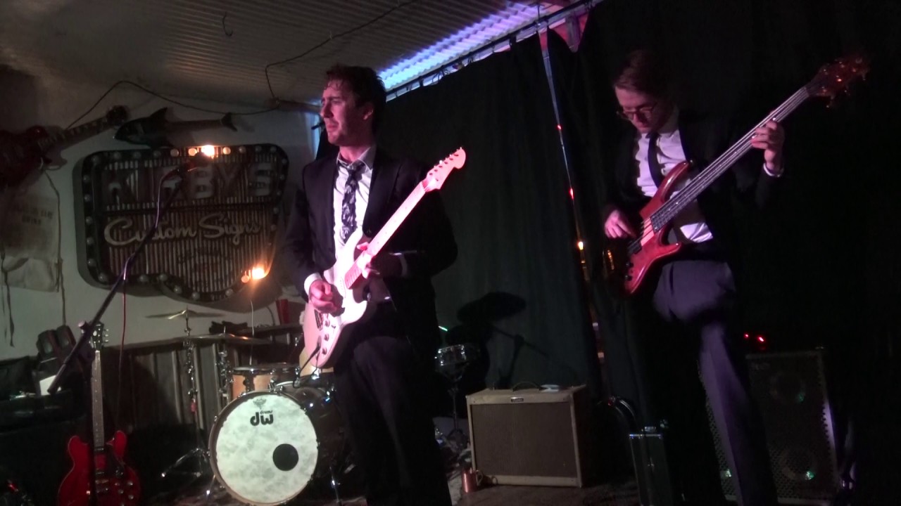 Paul Childers Brothers' BBQ in Danville Ky January 6 (2017) YouTube