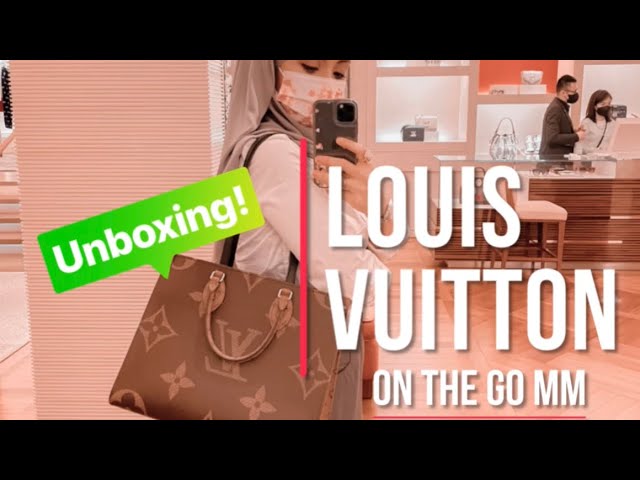 It's MINE! 😍 The New LOUIS VUITTON ONTHEGO MM !! Unboxing & How I