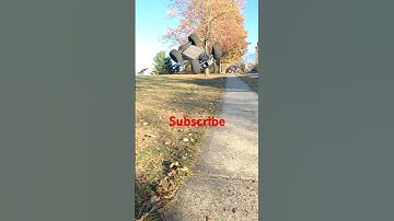 Rustler jumps in slow motion #rc_car #rustler #toys @Traxxas