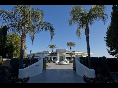 Come on inside this $10 million Granite Bay home for sale