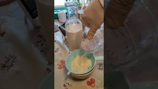 Инструкция по сквашиванию молока кефирными грибками. 7 февраля 2024 г.