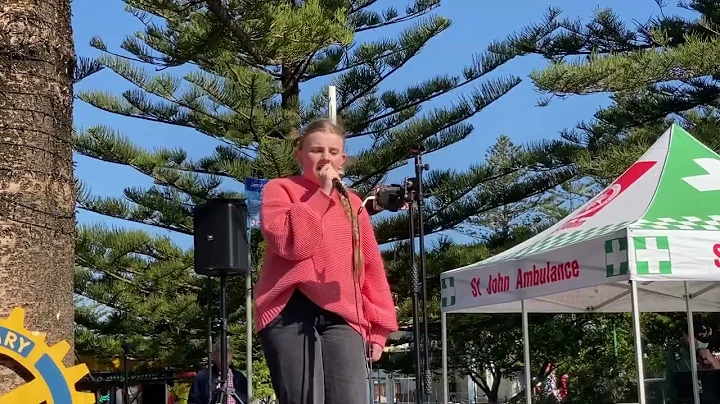 Sophie Goodwin at the finals 2022 ANBC The Entrance