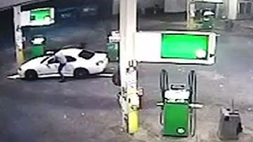 Man saves his car with 