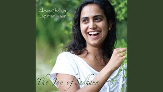 Video thumbnail of "Alexia Chellun - Sat Siri, Siri Akaal"